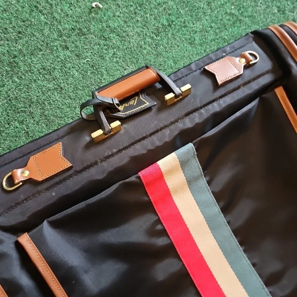 Vintage Lark Travel Suit Luggage Garment Bag Black Brown Rare